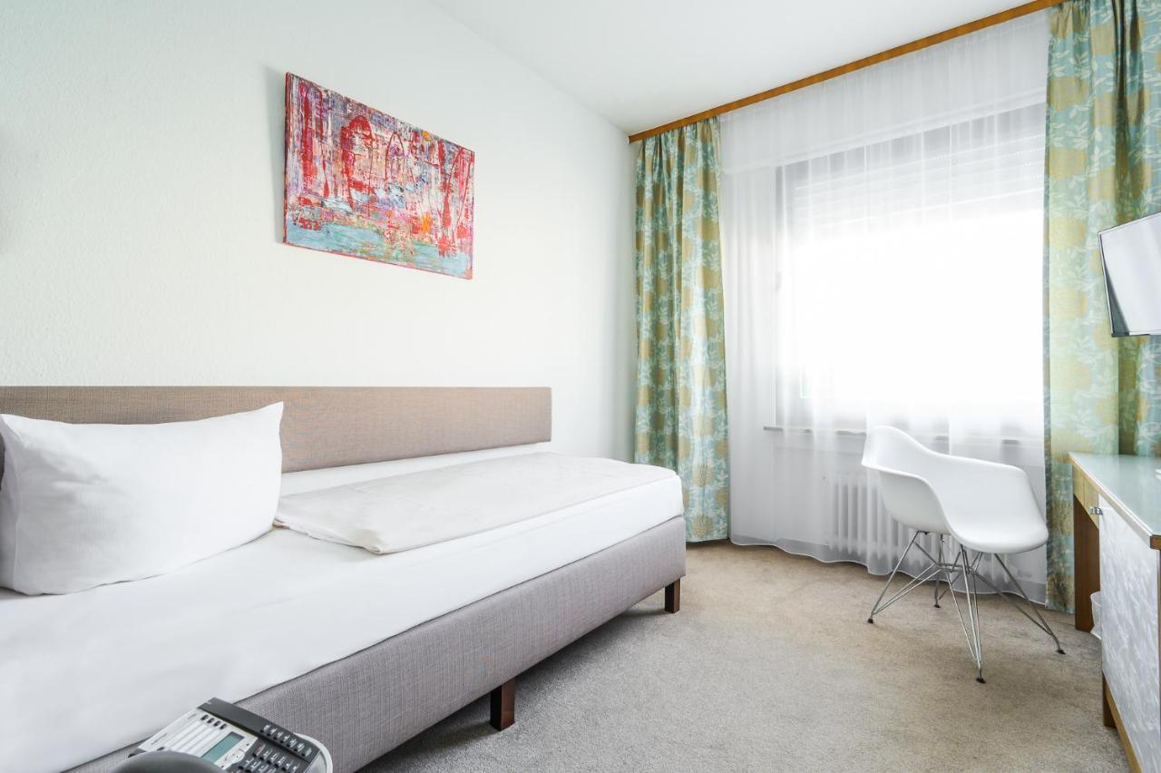 Hotel Kaspar Garni Siegburg Eksteriør bilde